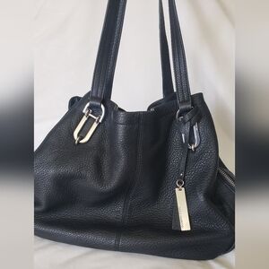 Vince Camuto Black Leather Shoulder Bag. Tri-pocket